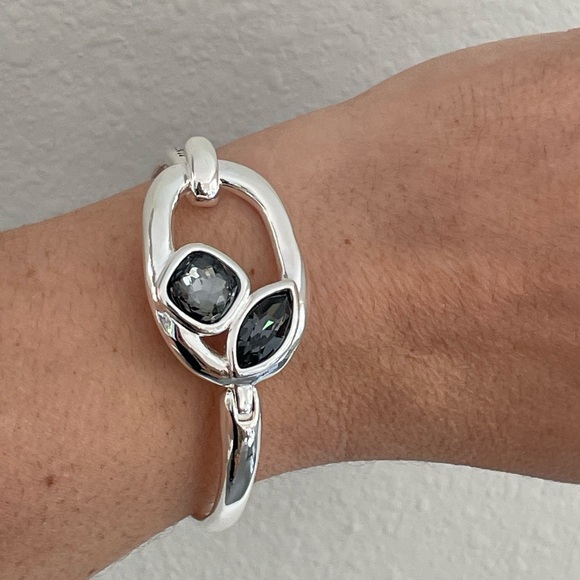 UNO de 50 Bracelet •TOGETHER •Size M -•Silver with Swarovski Crystals - Picture 12 of 15